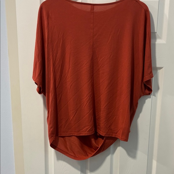 Athleta Terracotta Short Sleeve Tee - Picture 5 of 6